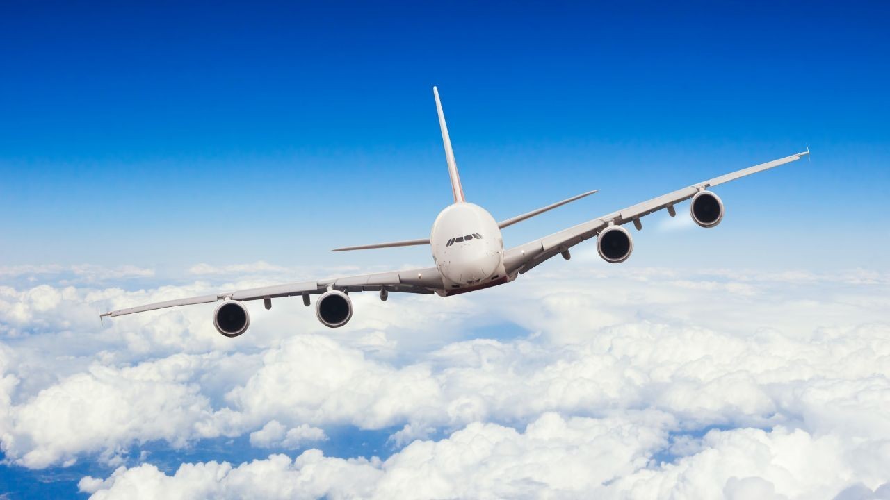 ਹੈਦਰਾਬਾਦ ਹਵਾਈ ਅੱਡੇ ‘ਤੇ ਬੰਬ ਧਮਕੀ: ਦੁਬਈ-ਹੈਦਰਾਬਾਦ ਫਲਾਈਟ ਸੁਰੱਖਿਅਤ ਉਤਰੀ