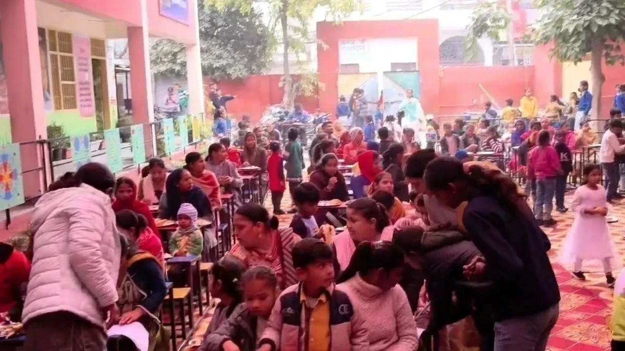 ਪੰਜਾਬ ਸਰਕਾਰ ਵੱਲੋਂ ਇਤਿਹਾਸਕ ਮੇਗਾ PTM ਅਤੇ ਅਭਿਭਾਵਕ ਵਰਕਸ਼ਾਪ, 27 ਲੱਖ ਮਾਪੇ ਬਣੇ ਸਿੱਖਿਆ ਦੇ ਸਾਥੀ