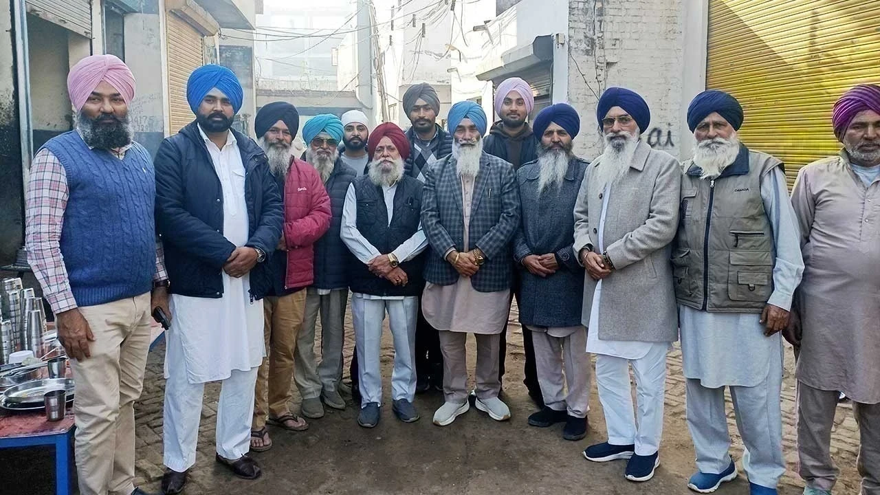 ਮੋਗਾ ਦੀ ਹੀਰਾ ਸਿੰਘ ਬਿਲਡਿੰਗ ਮਾਰਕੀਟ ਵਿੱਚ ਗੁਰੂ ਗੋਬਿੰਦ ਸਿੰਘ ਜੀ, ਮਾਤਾ ਗੁਜਰੀ ਜੀ ਅਤੇ ਛੋਟੇ ਸਾਹਿਬਜ਼ਾਦਿਆਂ ਲਈ ਸ਼ੁਕਰਾਨਾ ਸਮਾਗਮ ਆਯੋਜਿਤ ਕੀਤਾ