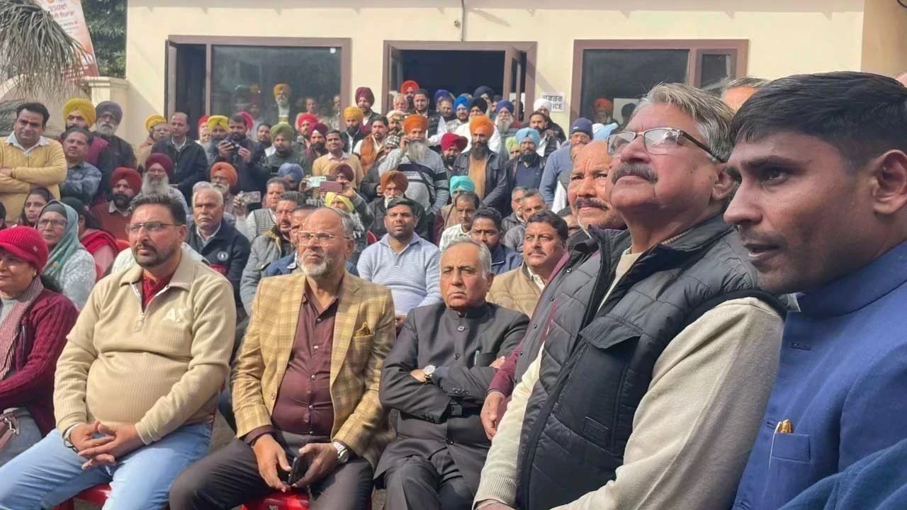 Chief Minister Health Insurance Scheme: ਪੰਜਾਬ ’ਚ ਸਾਰੇ ਪਰਿਵਾਰਾਂ ਲਈ 10 ਲੱਖ ਰੁਪਏ ਦਾ ਮੁਫ਼ਤ ਸਿਹਤ ਬੀਮਾ ਦੀ ਸ਼ੁਰੂਆਤ ਹੋਈ