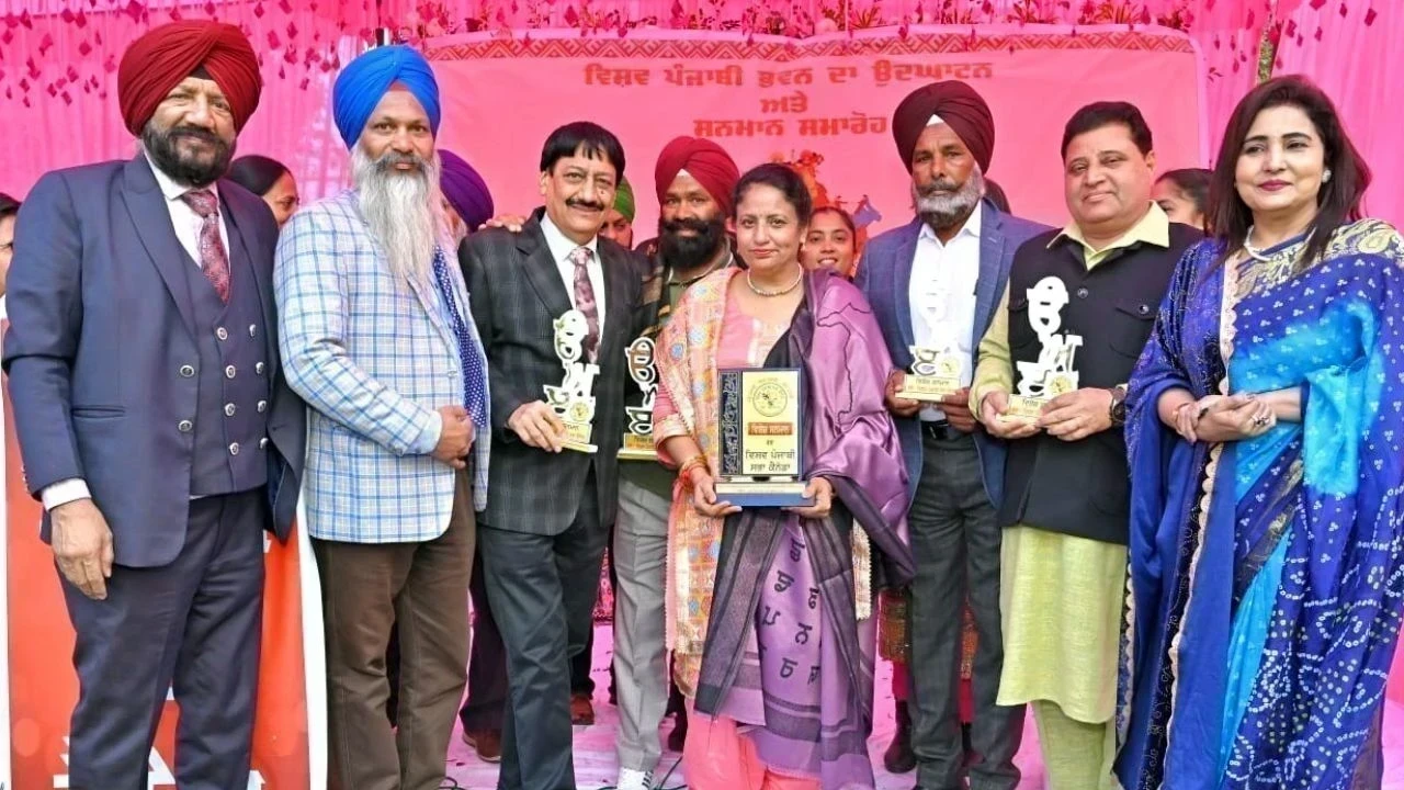 ਵਿਸ਼ਵ ਪੰਜਾਬੀ ਸਭਾ ਕੈਨੇਡਾ ਵੱਲੋਂ ਮਾਲਵਾ ਜ਼ੋਨ ਦੀ ਟੀਮ ਦਾ ਵਿਸ਼ੇਸ਼ ਸਨਮਾਨ