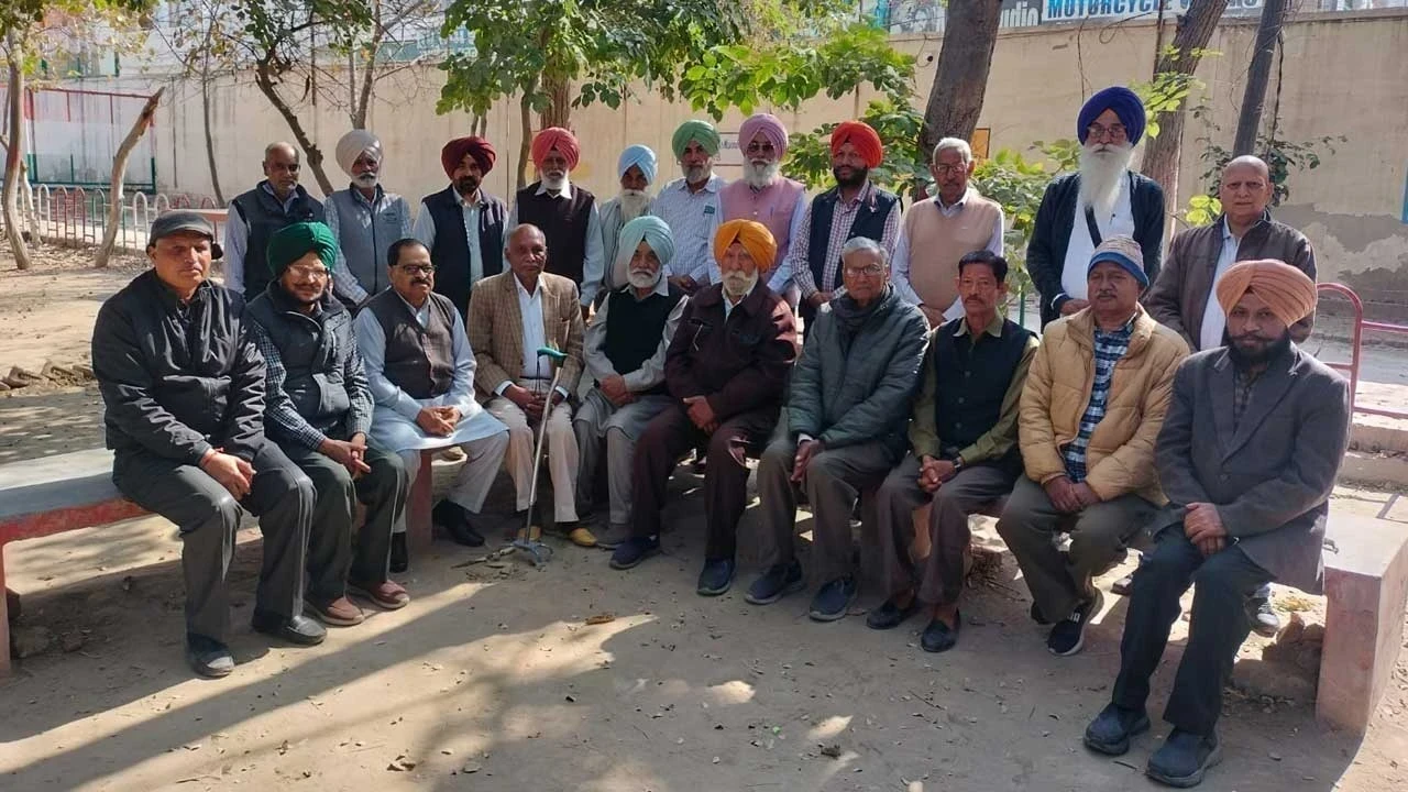 ਪੰਜਾਬ ਸਰਕਾਰ ਪੈਨਸ਼ਨਰਜ਼ ਐਸੋਸੀਏਸ਼ਨ ਮਲੋਟ ਨੇ ਸਰਕਾਰ ਵੱਲੋਂ ਮੁਲਜ਼ਮਾਂ ਦੀਆਂ ਮੰਗਾਂ ‘ਤੇ ਕੀਤੀ ਚਰਚਾ