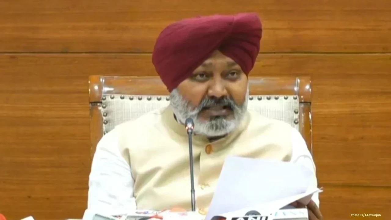 AAP ਸਰਕਾਰ ਦਾ ਰਿਪੋਰਟ ਕਾਰਡ ਜਾਰੀ, ਮੰਤਰੀ ਚੀਮਾ ਨੇ ਗਿਣਾਈਆਂ ਉਪਲਬਧੀਆਂ