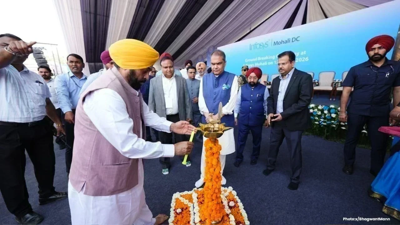 ਮੋਹਾਲੀ 'ਚ Infosys ਦਾ ਵੱਡਾ ਨਿਵੇਸ਼: 286 ਕਰੋੜ ਦੇ ਪ੍ਰੋਜੈਕਟ ਨਾਲ 2700 ਨੌਜਵਾਨਾਂ ਨੂੰ ਮਿਲੇਗਾ ਰੋਜ਼ਗਾਰ