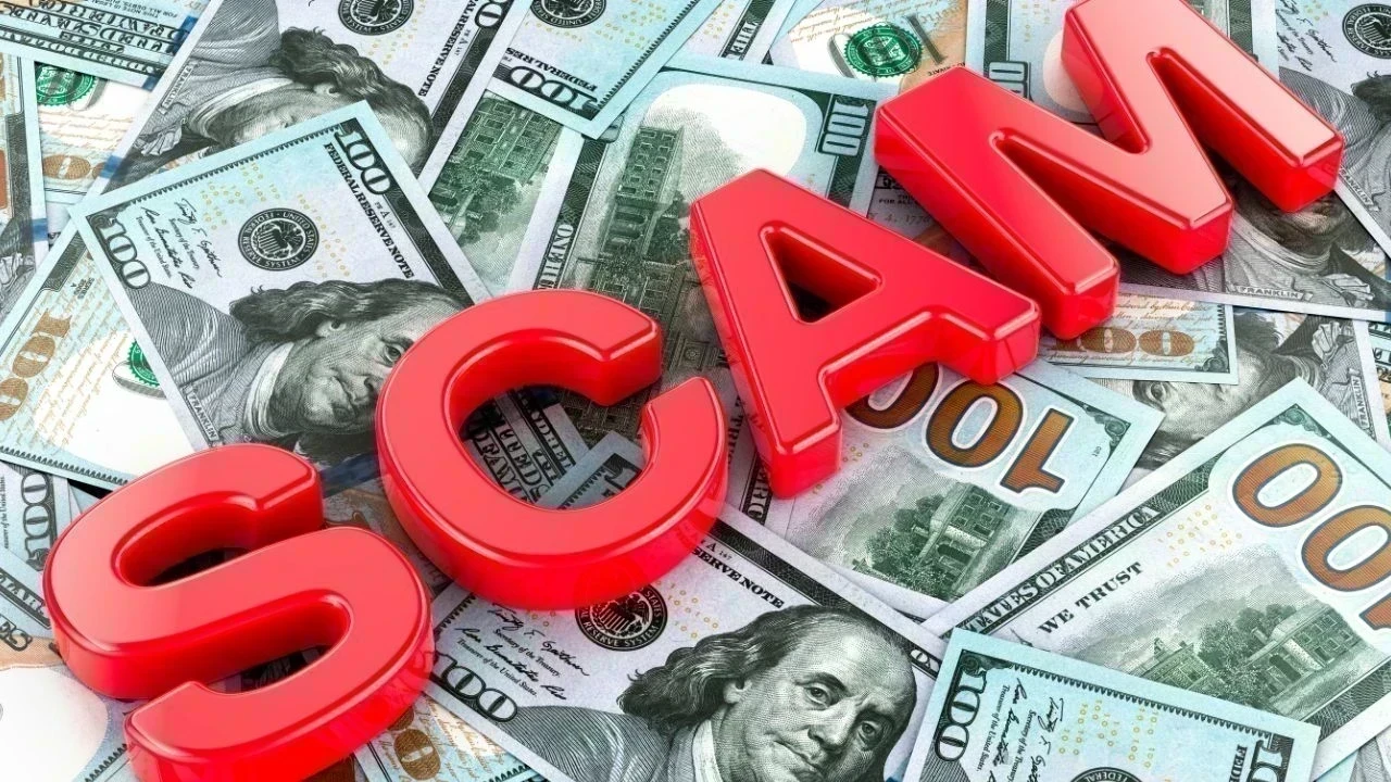 Cloud Particle Scheme ਨਾਲ 60 ਲੱਖ ਦੀ ਧੋਖਾਧੜੀ, CEO ਤੇ ਪਤਨੀ ਸਮੇਤ 5 ਖ਼ਿਲਾਫ਼ ਐਫ਼.ਆਈ.ਆਰ. ਦਰਜ