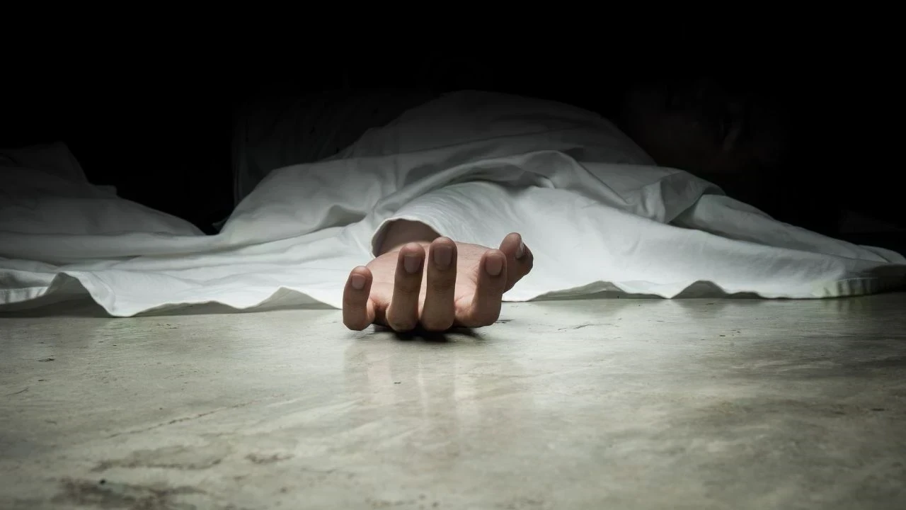 ਜਲੰਧਰ ਵਿੱਚ ਸੇਵਾਮੁਕਤ ਨਗਰ ਨਿਗਮ ਸੁਪਰਡੈਂਟ ਵੱਲੋਂ ਘਰ ਵਿੱਚ ਖੁਦਕੁਸ਼ੀ