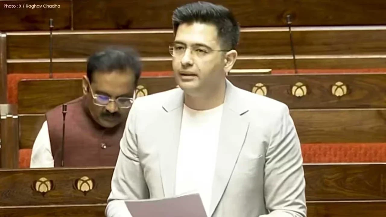 Paternity Leave Law: ਰਾਘਵ ਚੱਢਾ ਨੇ ਭਾਰਤ ਵਿੱਚ ਪੇਡ ਪੈਟਰਨਿਟੀ ਲੀਵ ਨੂੰ ਕਾਨੂੰਨੀ ਅਧਿਕਾਰ ਬਣਾਉਣ ਦੀ ਕੀਤੀ ਮੰਗ