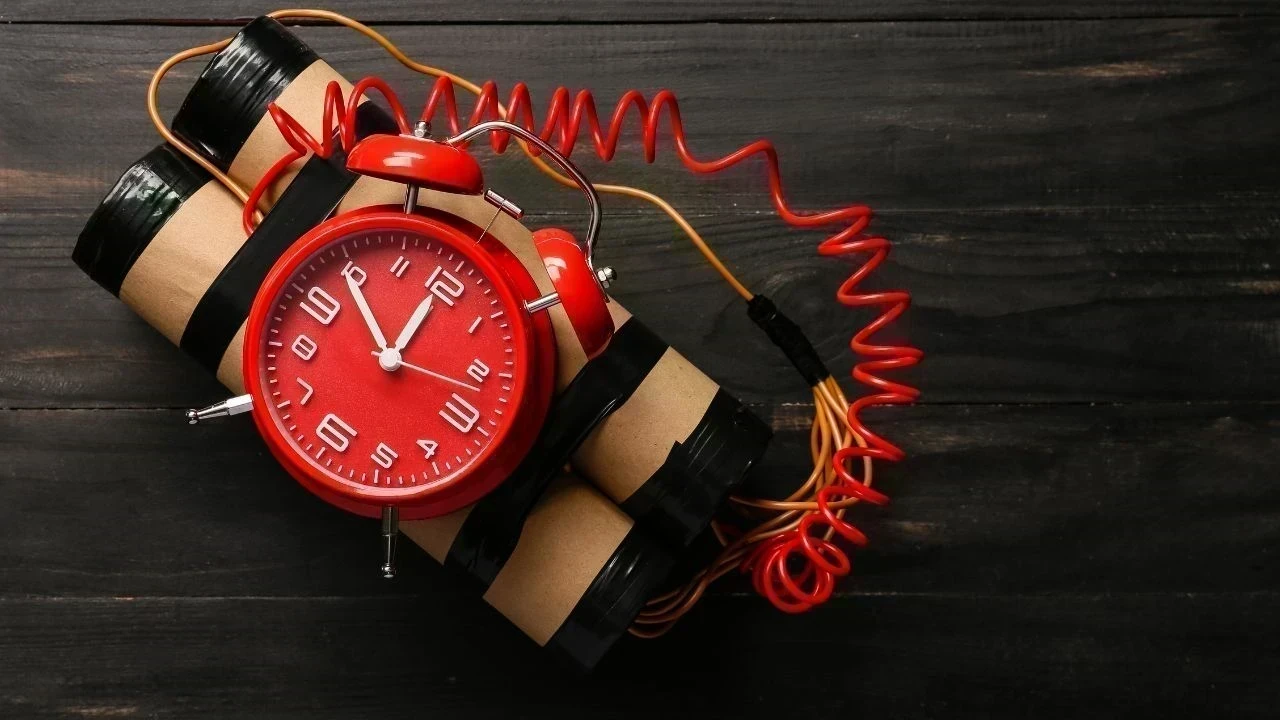 Bomb Threat in Jalandhar: ਜਲੰਧਰ ਦੇ ਤਿੰਨ ਸਕੂਲਾਂ ਨੂੰ ਬੰਬ ਨਾਲ ਉਡਾਉਣ ਦੀ ਧਮਕੀ, ਪੁਲਿਸ ਅਲਰਟ ਮੋਡ ’ਚ