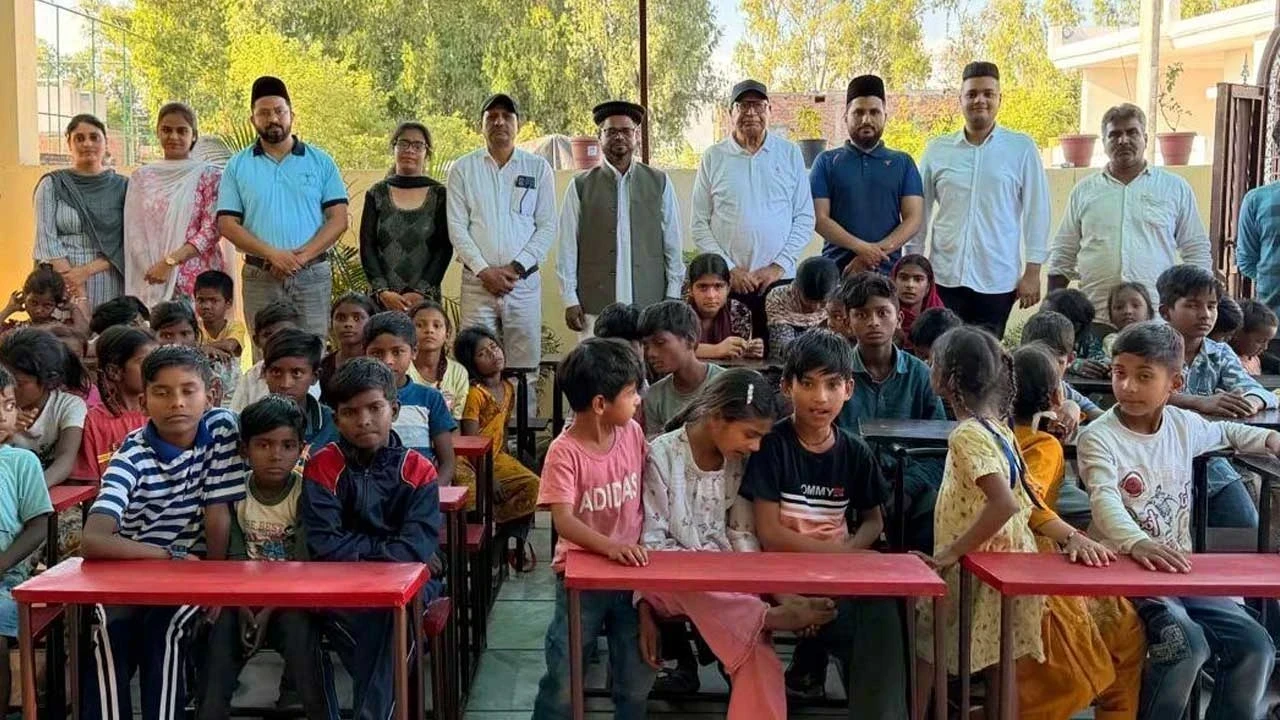 Humanity First India Education Visit: ਗੁਰਦਾਸਪੁਰ ‘ਚ Preliminary Education Study Centre ਦਾ ਦੌਰਾ, ਬੱਚਿਆਂ ਦੀ ਸਿੱਖਿਆ ਲਈ ਵੱਡਾ ਯਤਨ