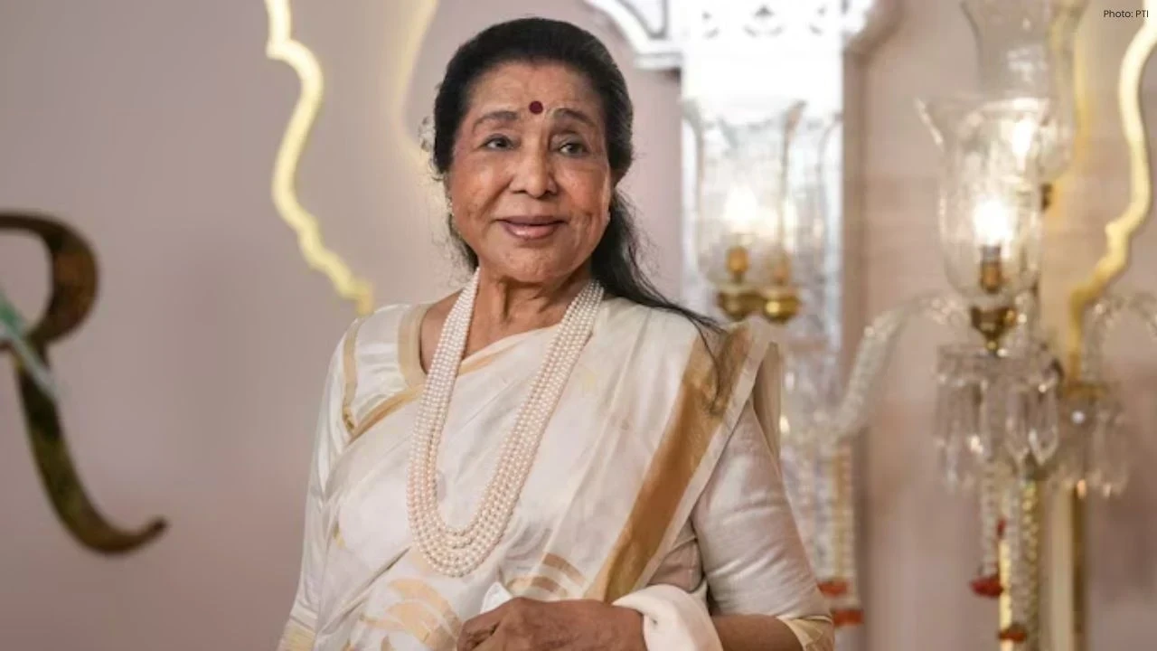 ਮਸ਼ਹੂਰ ਗਾਇਕਾ Asha Bhosle ਦਾ 92 ਸਾਲ ਦੀ ਉਮਰ ਵਿੱਚ ਦੇਹਾਂਤ
