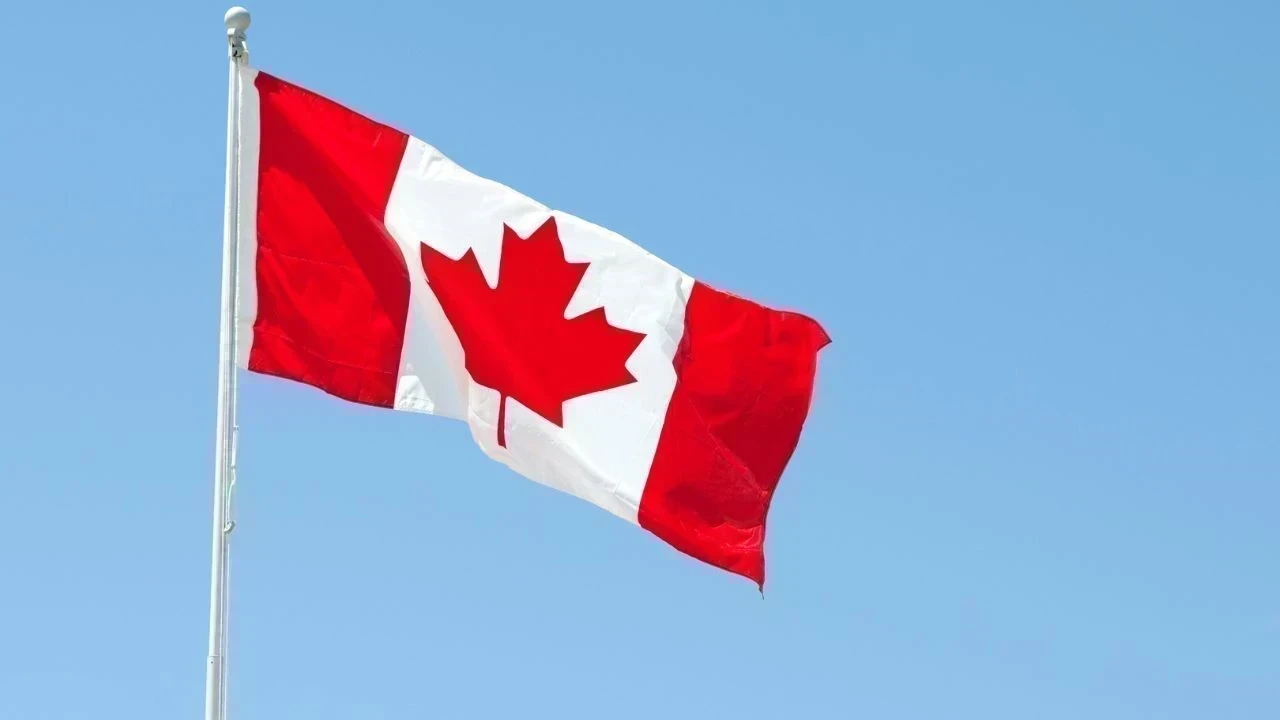 New Immigration Bill Canada: 9 ਹਜ਼ਾਰ ਪੰਜਾਬੀਆਂ ’ਤੇ ਡਿਪੋਰਟੇਸ਼ਨ ਦਾ ਖਤਰਾ, ਵਿਦਿਆਰਥੀਆਂ ਨੂੰ ਨੋਟਿਸ ਜਾਰੀ