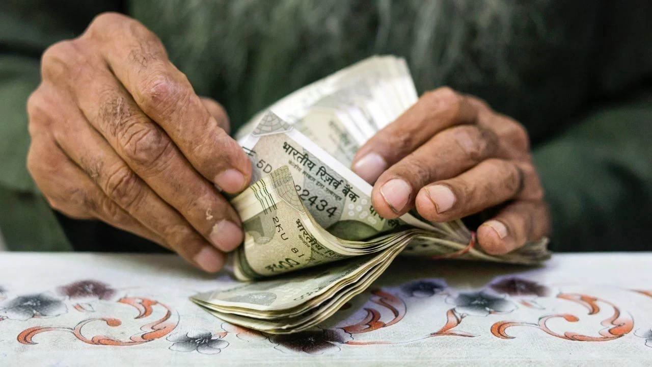 Dearness Allowance Hike 2026 : ਮੋਦੀ ਸਰਕਾਰ ਵੱਲੋਂ ਕੇਂਦਰੀ ਮੁਲਾਜ਼ਮਾਂ ਲਈ ਵੱਡਾ ਤੋਹਫਾ, DA ’ਚ 2% ਵਾਧਾ ਮਨਜ਼ੂਰ