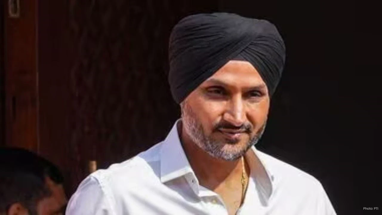 ਹਰਭਜਨ ਸਿੰਘ ਨੂੰ ਮਿਲੀ Y-ਸ਼੍ਰੇਣੀ ਸੁਰੱਖਿਆ, ਘਰ ਬਾਹਰ CRPF ਤਾਇਨਾਤ