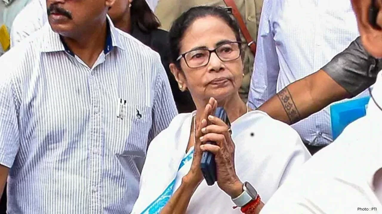 West Bengal Election Results 2026: ਮਮਤਾ ਬੈਨਰਜੀ ਨੇ ਅਸਤੀਫ਼ੇ ਤੋਂ ਇਨਕਾਰ ਕੀਤਾ, ਨਤੀਜਿਆਂ ਨੂੰ ਸਾਜ਼ਿਸ਼ ਕਰਾਰ ਦਿੱਤਾ