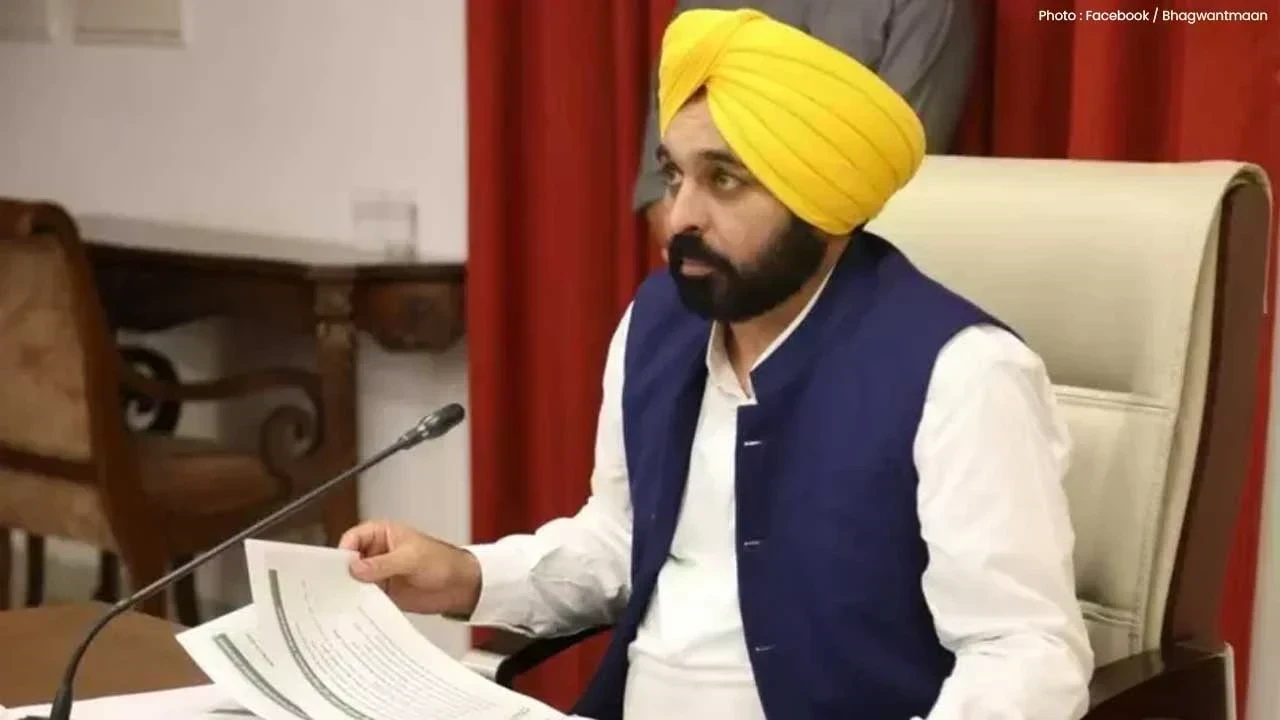 Bhondsi Jail Visit : ਭਗਵੰਤ ਮਾਨ ਤੇ Arvind Kejriwal ਨੇ ED ਹਿਰਾਸਤ ’ਚ ਬੰਦ ਸੰਜੀਵ ਅਰੋੜਾ ਨਾਲ ਕੀਤੀ ਮੁਲਾਕਾਤ