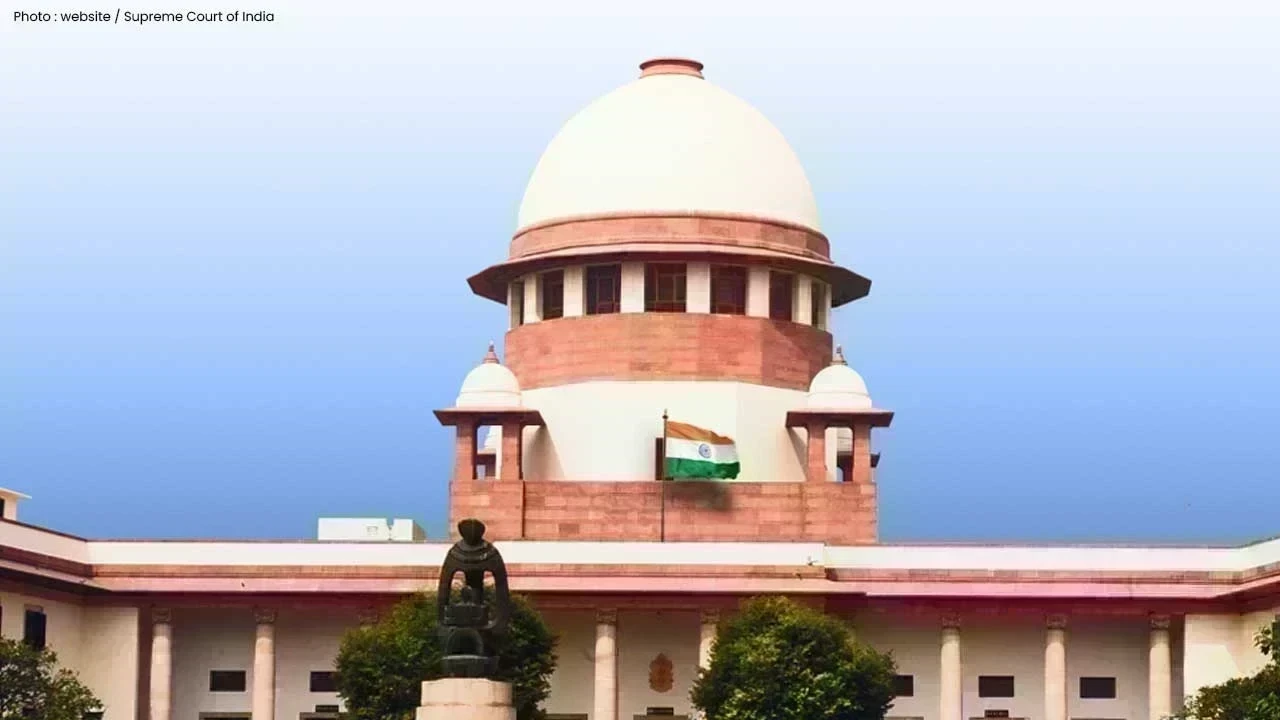 SIR Supreme Court Verdict: ਸੁਪਰੀਮ ਕੋਰਟ ਨੇ SIR ਮੁਹਿੰਮ ਨੂੰ ਦਿੱਤੀ ਹਰੀ ਝੰਡੀ, ਦੇਸ਼ ‘ਚ ਜਾਰੀ ਰਹੇਗੀ ਵੋਟਰ ਸੂਚੀ ਸੋਧ ਪ੍ਰਕਿਰਿਆ
