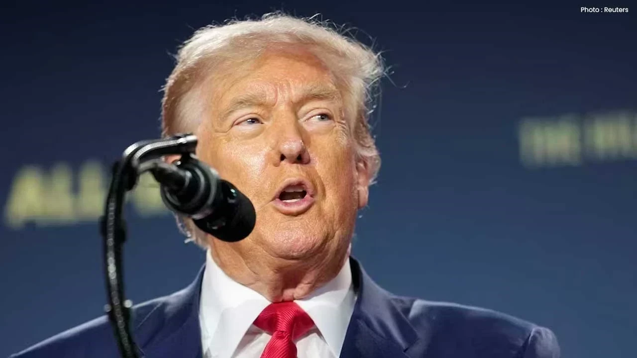 US Strike Iran : ਸ਼ਾਂਤੀ ਗੱਲਬਾਤ ਵਿਚਾਲੇ Hormuz ਨੇੜੇ ਅਮਰੀਕਾ ਵੱਲੋਂ ਈਰਾਨੀ ਫੌਜੀ ਟਿਕਾਣਿਆਂ ‘ਤੇ ਹਮਲਾ