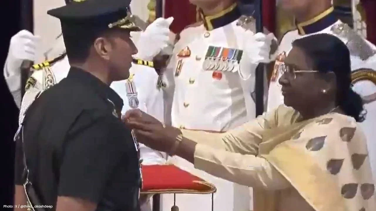 Kirti Chakra Award: Major Arshdeep Singh Gill ਨੂੰ ਰਾਸ਼ਟਰਪਤੀ ਵੱਲੋਂ ਕੀਰਤੀ ਚੱਕਰ ਨਾਲ ਸਨਮਾਨਿਤ, 84 ਘੰਟਿਆਂ ਦੇ ਆਪ੍ਰੇਸ਼ਨ ਨੇ ਬਣਾਇਆ ਹੀਰੋ