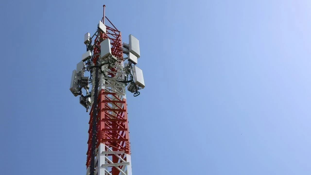 Mobile Tower Theft: ਬਿਹਾਰ 'ਚ 132 ਫੁੱਟ ਉੱਚਾ ਮੋਬਾਈਲ ਟਾਵਰ ਹੀ ਹੋ ਗਿਆ ਗਾਇਬ, ਪੁਲਿਸ ਵੀ ਰਹਿ ਗਈ ਹੈਰਾਨ