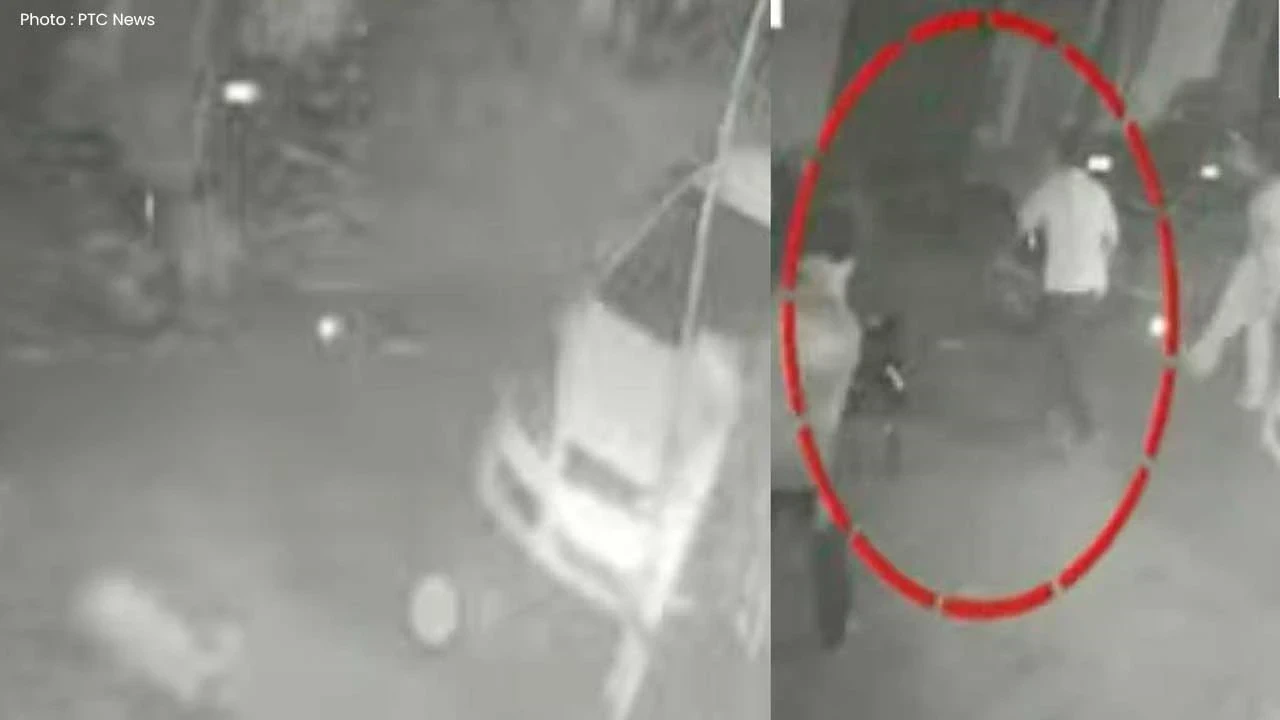 Ludhiana Crime: ਅੰਬੇਡਕਰ ਨਗਰ 'ਚ ਬਦਮਾਸ਼ਾਂ ਨੇ ਘਰ ਤੇ ਵਾਹਨਾਂ ਨੂੰ ਬਣਾਇਆ ਨਿਸ਼ਾਨਾ, CCTV 'ਚ ਕੈਦ ਘਟਨਾ
