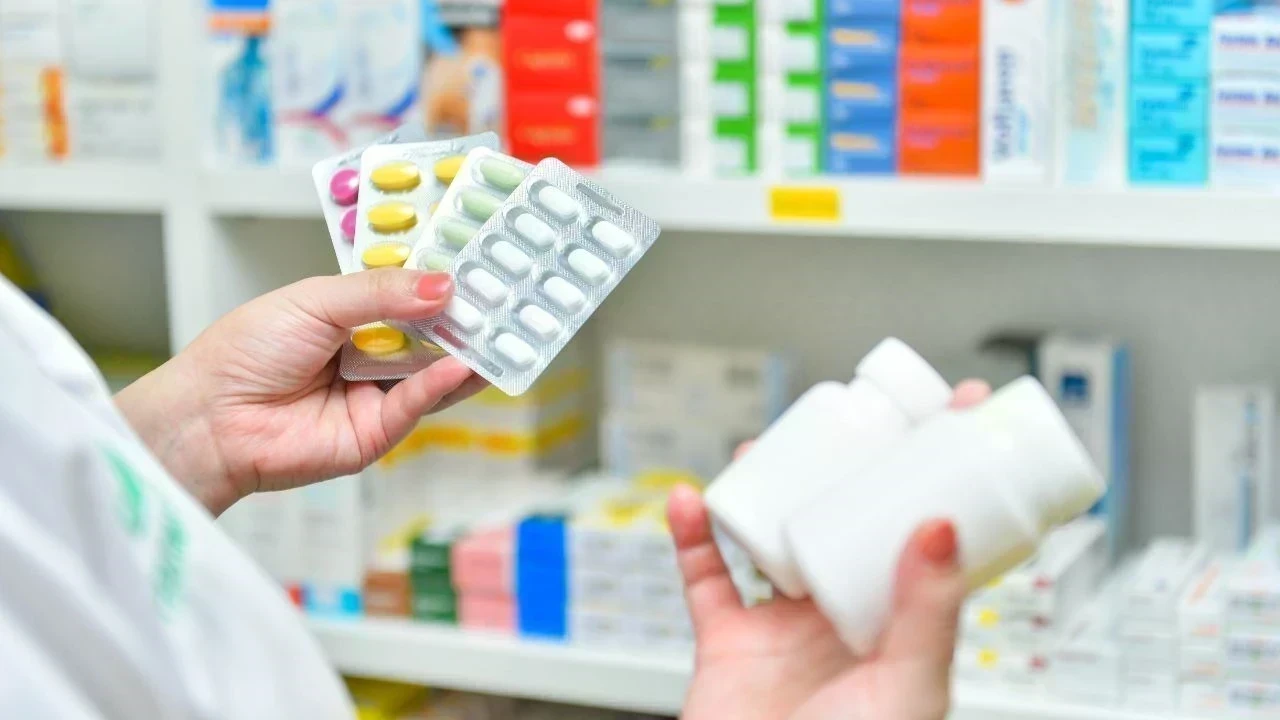 FDC Ban: Health Ministry ਦਾ ਵੱਡਾ ਐਕਸ਼ਨ, Antibiotic ਤੇ Skin Cream ਸਮੇਤ 16 Drug Combinations ਬੈਨ