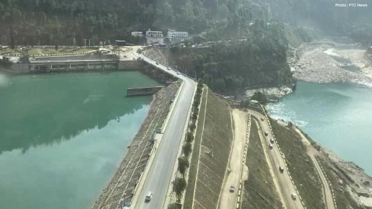 Pandoh Dam Alert: BBMB ਵੱਲੋਂ ਬਿਆਸ ਦਰਿਆ 'ਚ ਪਾਣੀ ਦਾ ਪੱਧਰ ਵਧਣ ਦੀ ਚੇਤਾਵਨੀ, ਲੋਕਾਂ ਨੂੰ ਦਰਿਆ ਤੋਂ ਦੂਰ ਰਹਿਣ ਦੀ ਅਪੀਲ