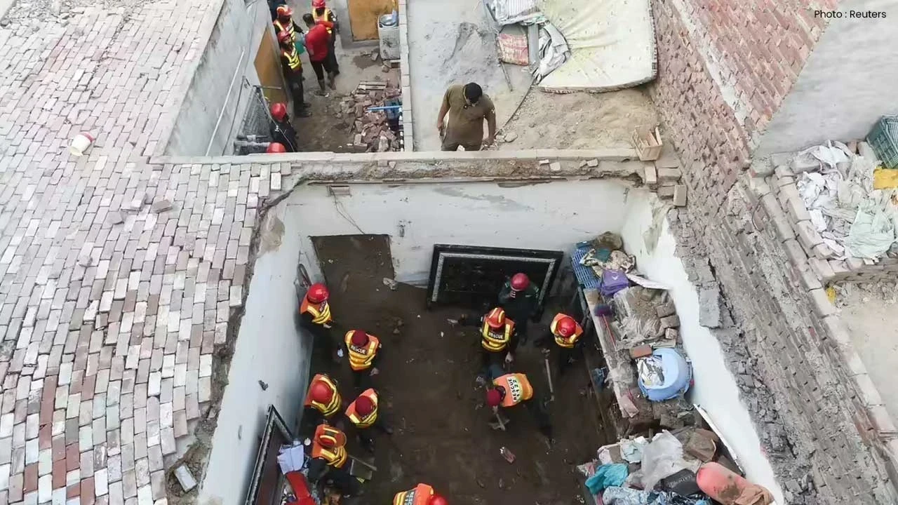 Pakistan Lahore Roof Collapse: ਟਿਊਸ਼ਨ ਸੈਂਟਰ ਦੀ ਛੱਤ ਡਿੱਗਣ ਨਾਲ 14 ਵਿਦਿਆਰਥੀਆਂ ਦੀ ਮੌਤ, 20 ਜ਼ਖ਼ਮੀ