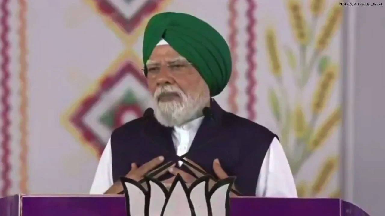 PM Modi Punjab Visit: ਜਲੰਧਰ ਤੋਂ PM ਮੋਦੀ ਦਾ ਮਾਨ ਸਰਕਾਰ 'ਤੇ ਤਿੱਖਾ ਹਮਲਾ, ਕਾਨੂੰਨ ਵਿਵਸਥਾ ਤੋਂ ਨਸ਼ਿਆਂ ਤੱਕ ਚੁੱਕੇ ਕਈ ਮੁੱਦੇ