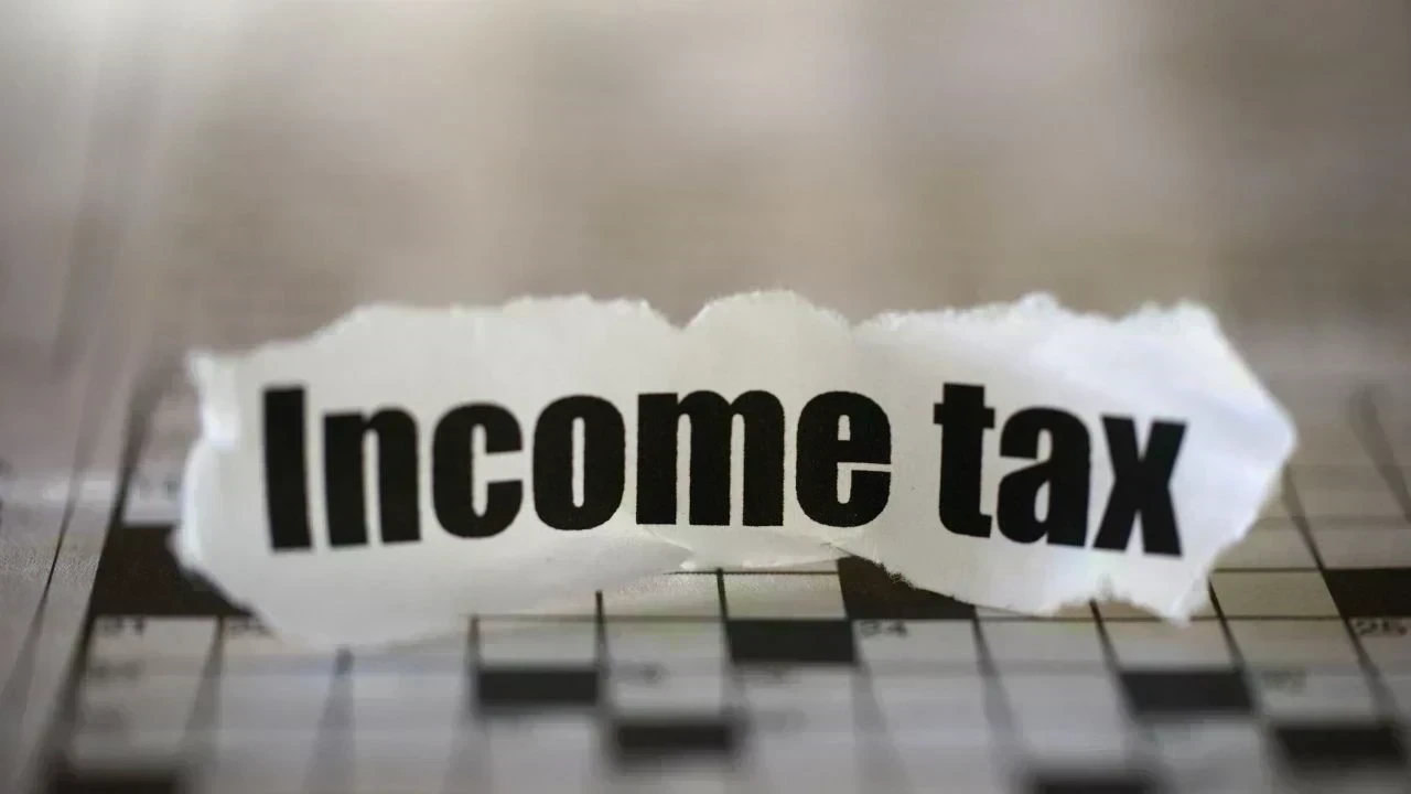 ITR Deadline Alert: 31 ਜੁਲਾਈ ਤੱਕ ਭਰੋ Income Tax Return, ਨਹੀਂ ਤਾਂ ₹5,000 ਜੁਰਮਾਨੇ ਸਮੇਤ ਹੋ ਸਕਦੇ ਹਨ 5 ਵੱਡੇ ਵਿੱਤੀ ਨੁਕਸਾਨ