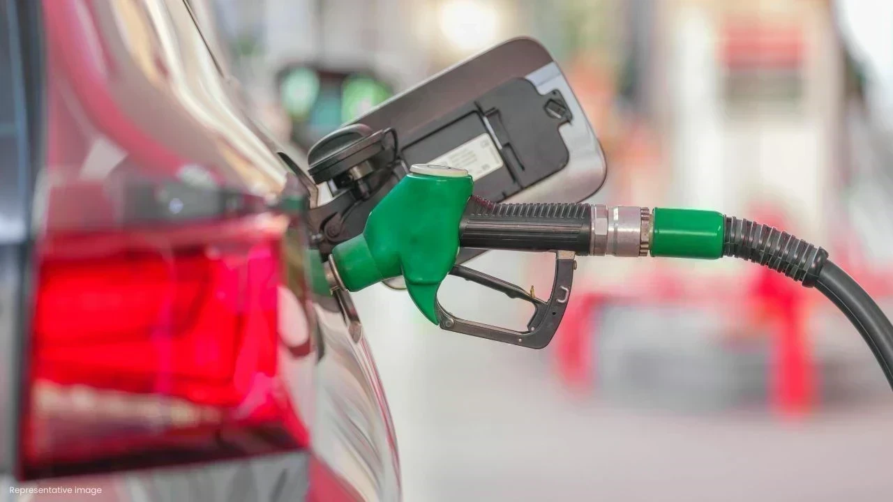 E20 Fuel: E20 ਪੈਟਰੋਲ ਨਾਲ ਗੱਡੀਆਂ ਨੂੰ ਹੋਵੇਗਾ ਨੁਕਸਾਨ? ਨਿਤਿਨ ਗਡਕਰੀ ਨੇ ਦਿੱਤਾ ਵੱਡਾ ਬਿਆਨ