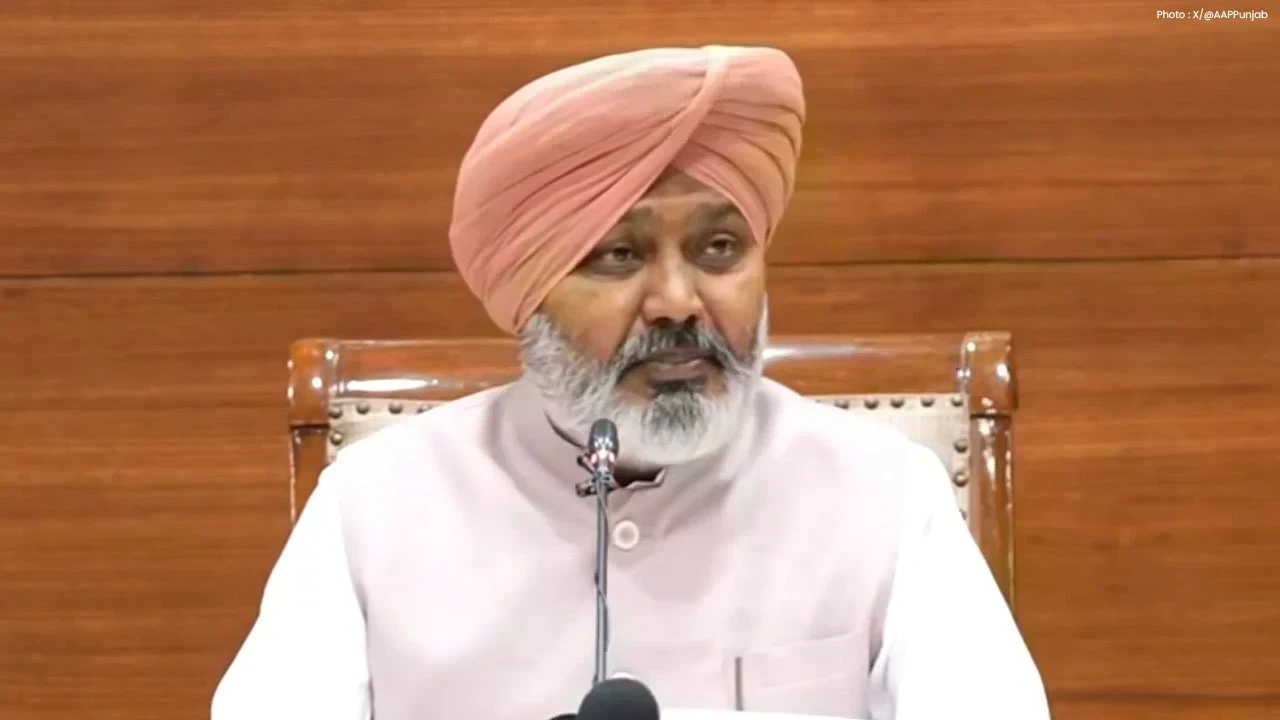 Punjab Cabinet Decisions 2026: ਪੰਜਾਬ ਕੈਬਨਿਟ ਦੇ 5 ਵੱਡੇ ਫੈਸਲੇ, Digital University ਤੋਂ ਲੈ ਕੇ School Fees ਤੱਕ