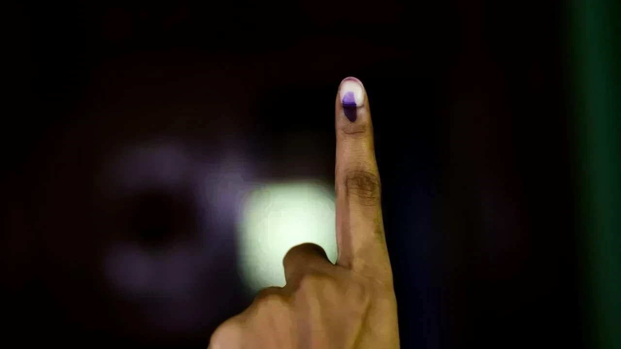 SIR Punjab Voter List 2026: ਪੰਜਾਬ 'ਚ 20 ਲੱਖ ਵੋਟਰਾਂ ਦਾ ਨਹੀਂ ਮਿਲਿਆ ਪਤਾ, 5.75 ਲੱਖ ਮ੍ਰਿਤਕ ਅਤੇ 4 ਲੱਖ ਤੋਂ ਵੱਧ ਲਾਪਤਾ ਦਰਜ