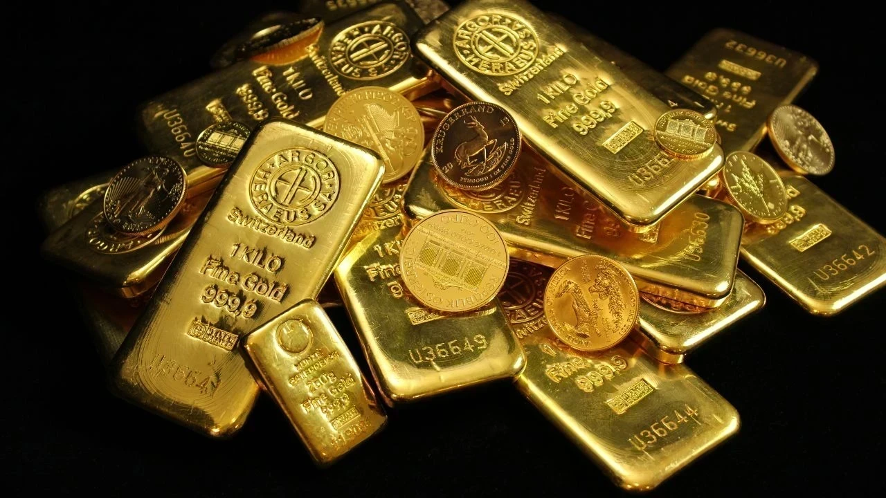 MCX ’ਤੇ ਸੋਨਾ-ਚਾਂਦੀ ਚੜ੍ਹੇ, ਸੋਨਾ ₹2 ਲੱਖ ਪਾਰ ਕਰਨ ਦੀ ਉਮੀਦ