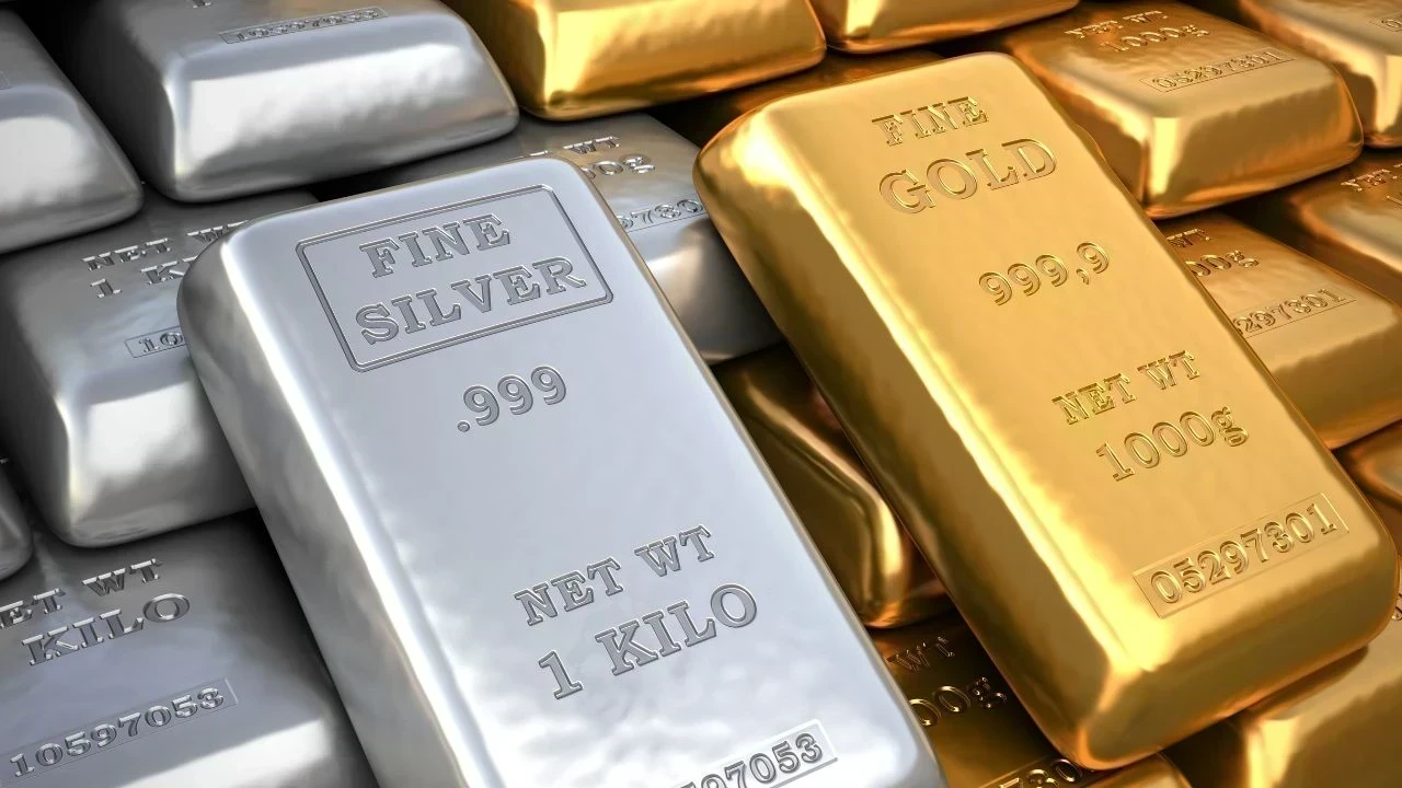Gold-Silver Price Today: 12 ਦਿਨਾਂ 'ਚ Gold ₹12,000 ਮਹਿੰਗਾ, Silver ਦਾ ਤਾਜ਼ਾ ਰੇਟ ਜਾਣੋ