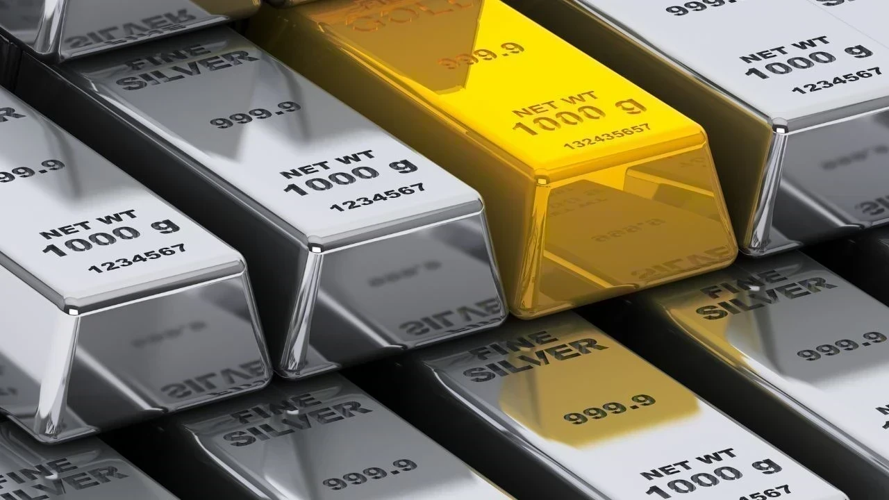 Gold Silver Price: ਸੋਨੇ-ਚਾਂਦੀ ਦੀਆਂ ਕੀਮਤਾਂ 'ਚ ਤੇਜ਼ੀ, Silver ₹2.37 ਲੱਖ ਤੋਂ ਪਾਰ