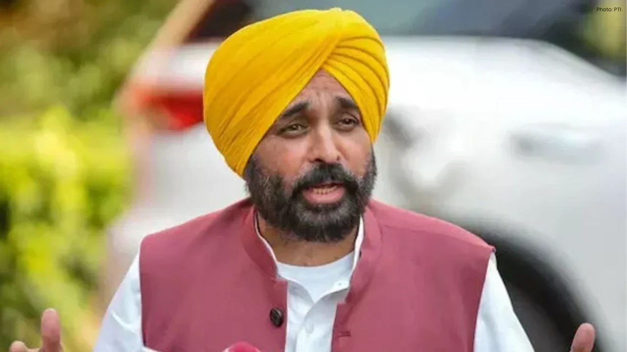Punjab Teachers Salary Hike: ਆਦਰਸ਼ ਸਕੂਲਾਂ ਦੇ ਅਧਿਆਪਕਾਂ ਦੀ ਤਨਖਾਹ 120% ਤੋਂ ਵੱਧ ਵਧੀ