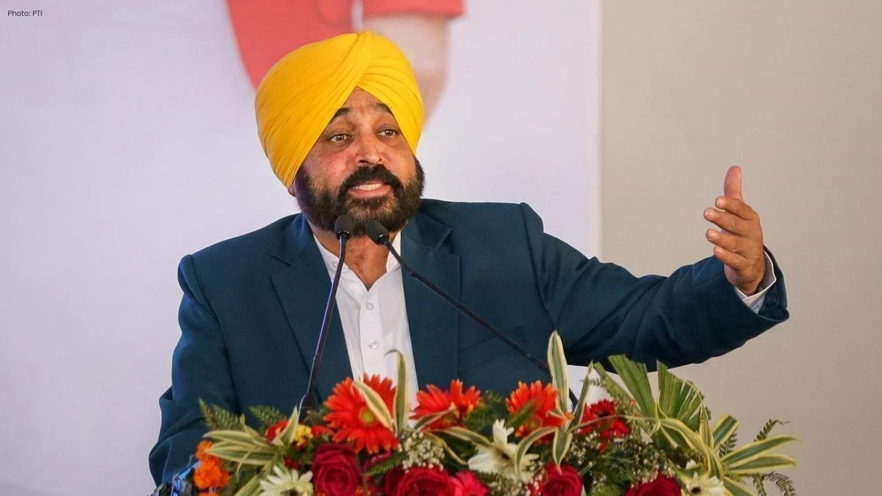 Punjab Employees ਦਾ CM Mann ਖ਼ਿਲਾਫ਼ ਵੱਡਾ ਮੋਰਚਾ, Governor ਨੂੰ ਦਿੱਤੀ ਸ਼ਿਕਾਇਤ