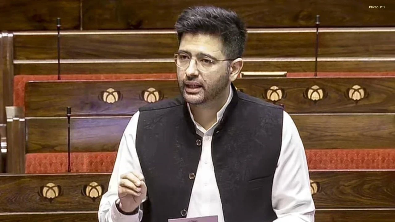 ਰਾਘਵ ਚੱਢਾ ਦੀ Rajya Sabha Committee ਵਿੱਚ ਐਂਟਰੀ, ਵੋਟਰ ਵਿਵਾਦ ਵਿਚਕਾਰ ਮਿਲੀ ਵੱਡੀ ਜ਼ਿੰਮੇਵਾਰੀ