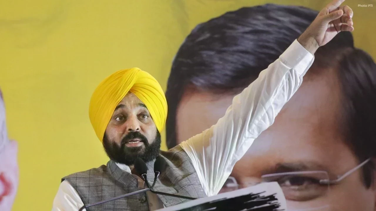 Punjab CM Health Scheme: 33 ਲੱਖ ਕਾਰਡਾਂ ਦੀ ਵੰਡ ਲਈ ਸਰਕਾਰ ਦਾ ਵੱਡਾ ਪਲਾਨ, 2,008 ਪਿੰਡਾਂ-ਵਾਰਡਾਂ 'ਚ ਲੱਗਣਗੇ ਕੈਂਪ