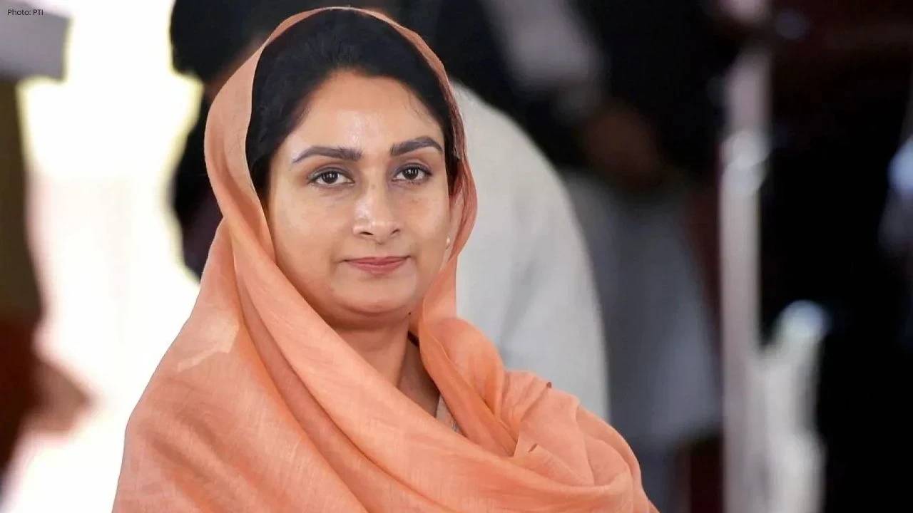 Harsimrat Kaur Badal ਦਾ ਸਰਕਾਰ ਖ਼ਿਲਾਫ਼ ਹੱਲਾ, 5 ਕਰੋੜ ਦੇ ਦੋਸ਼ਾਂ ’ਤੇ ਮੰਗਿਆ ਇਨਸਾਫ਼