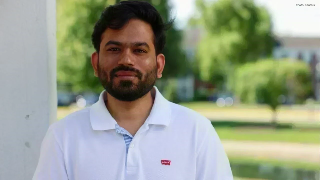 Abhijit Dipke ਦੀ ਦਾਦੀ ਦਾ ਦੇਹਾਂਤ, ਦਿੱਲੀ ਪੁਲਿਸ ਦੀ ਹਿਰਾਸਤ ’ਚ ਹੋਣ ਕਾਰਨ ਅੰਤਿਮ ਸੰਸਕਾਰ ’ਚ ਸ਼ਾਮਲ ਹੋਣ ’ਤੇ ਸਵਾਲ
